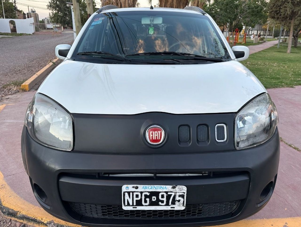 Fiat Uno Evo Usado Financiado en Mendoza, deRuedas