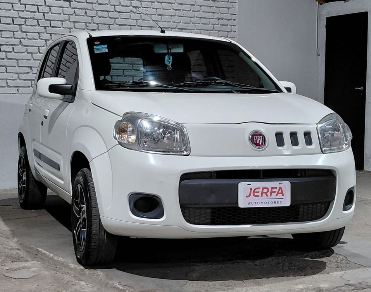 Fiat Uno Evo Usado Financiado en Mendoza, deRuedas