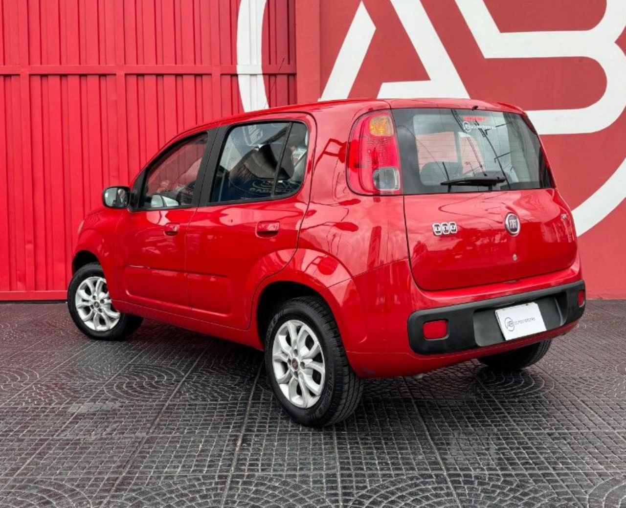 Fiat Uno Evo Usado Financiado en Córdoba, deRuedas