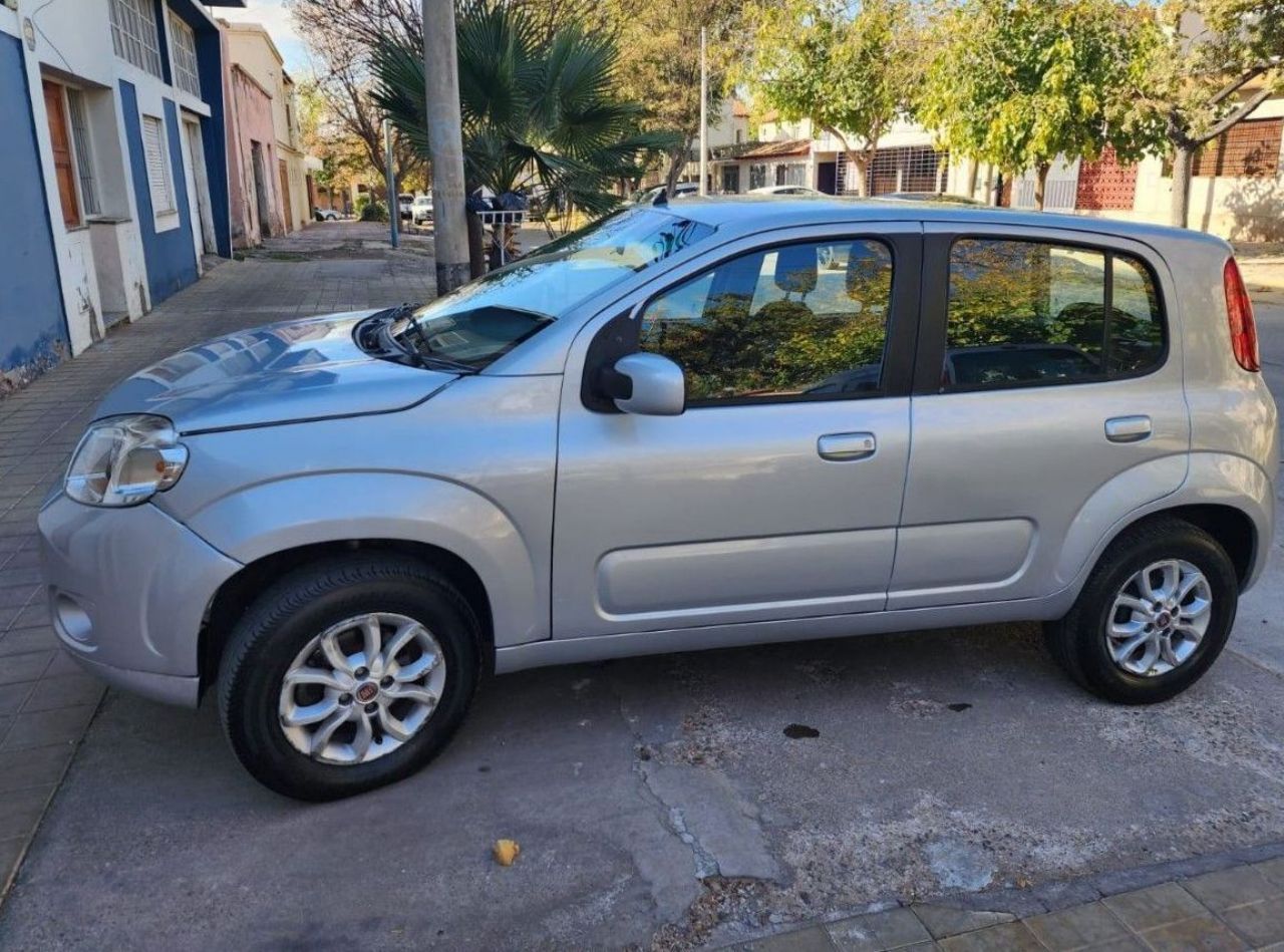 Fiat Uno Evo Usado en Mendoza, deRuedas