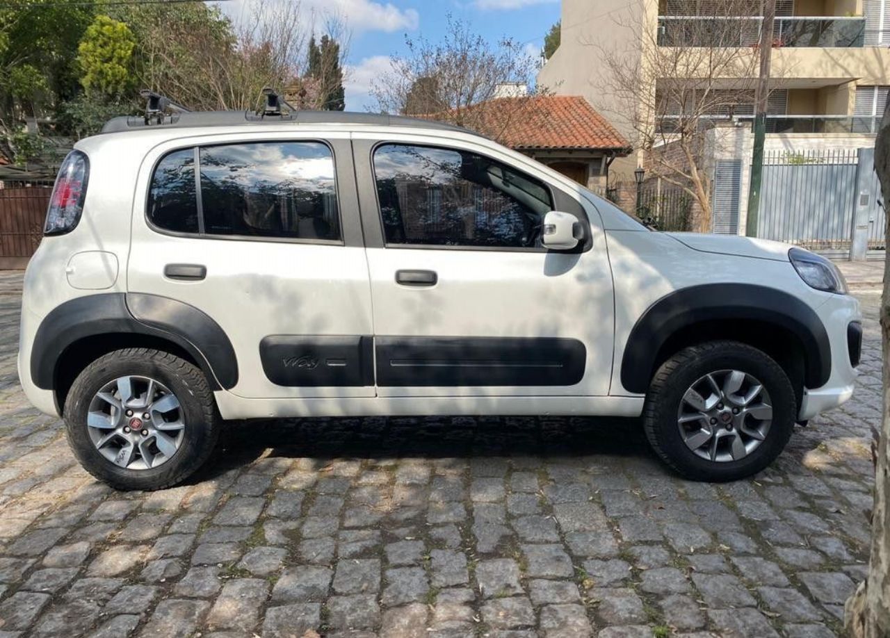 Fiat Uno Evo Usado Financiado en Buenos Aires, deRuedas