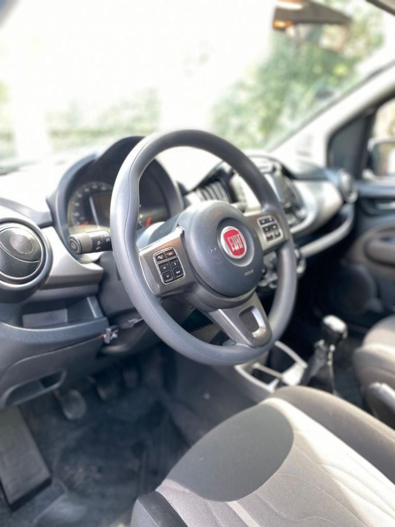 Fiat Uno Evo Usado Financiado en Buenos Aires, deRuedas