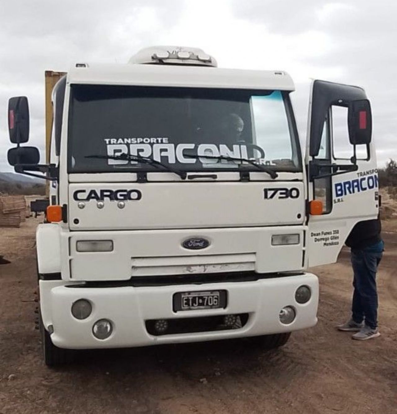 Ford Cargo Usado en Mendoza, deRuedas