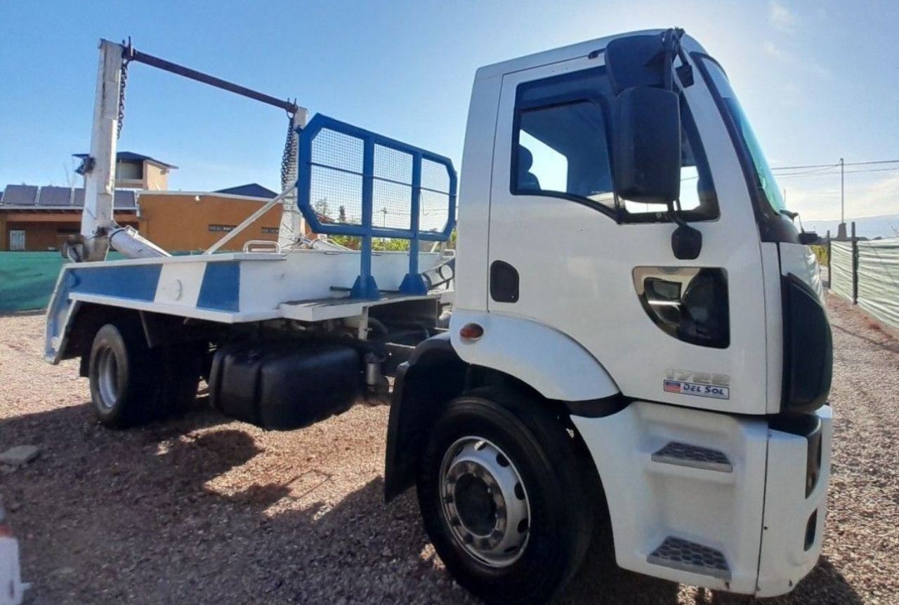 Ford Cargo Usado en Mendoza, deRuedas