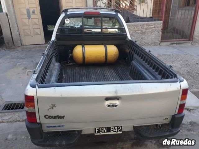 Ford Courier Usada en Mendoza, deRuedas