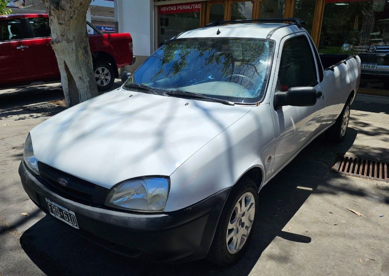 Ford Courier Usada en Mendoza, deRuedas