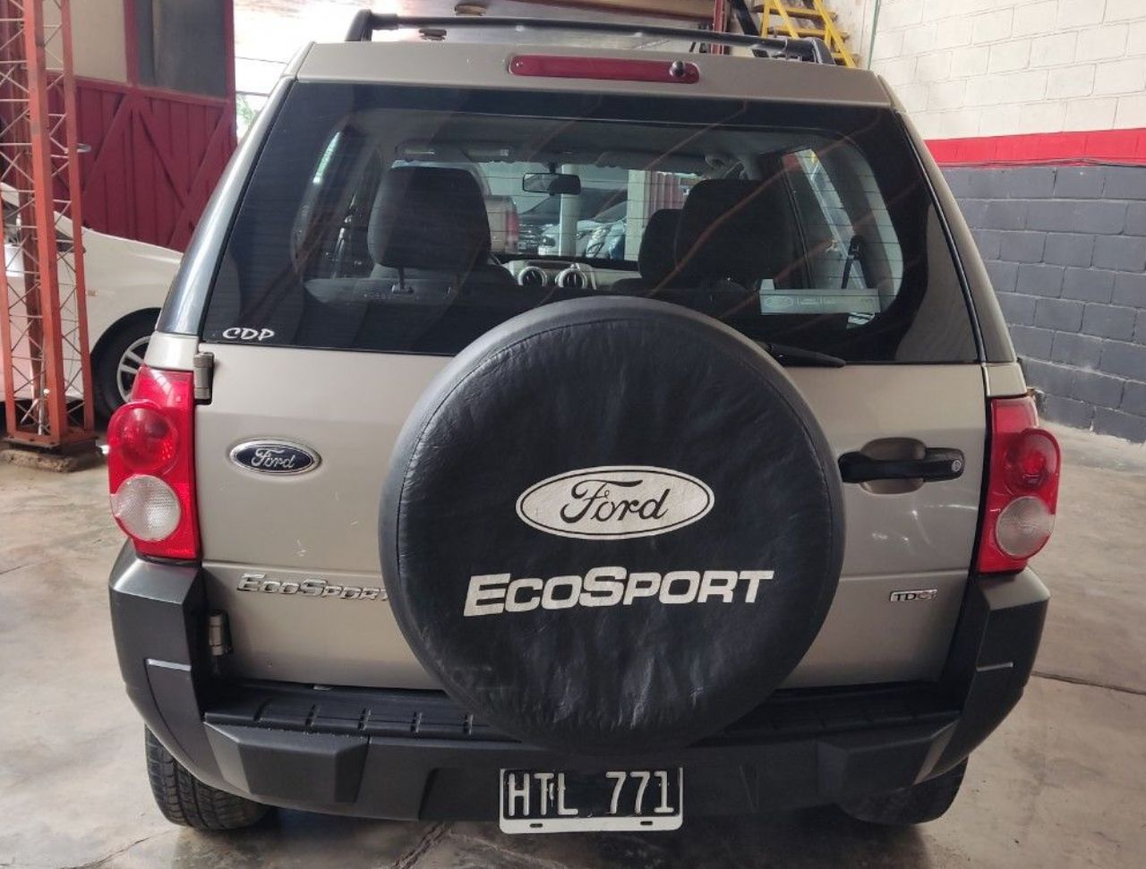 Ford EcoSport Usado en Córdoba, deRuedas