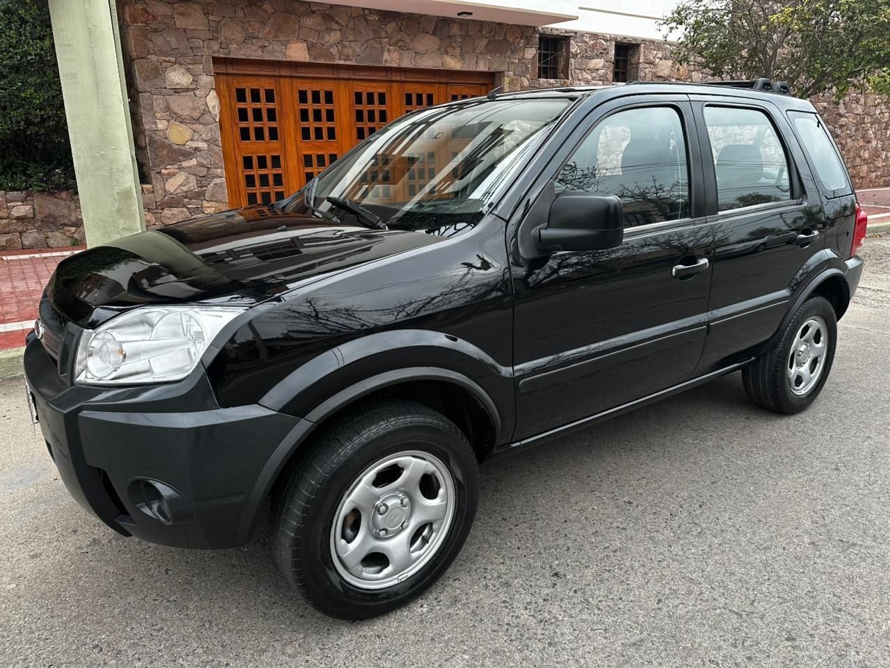 Ford EcoSport Usado en Córdoba, deRuedas