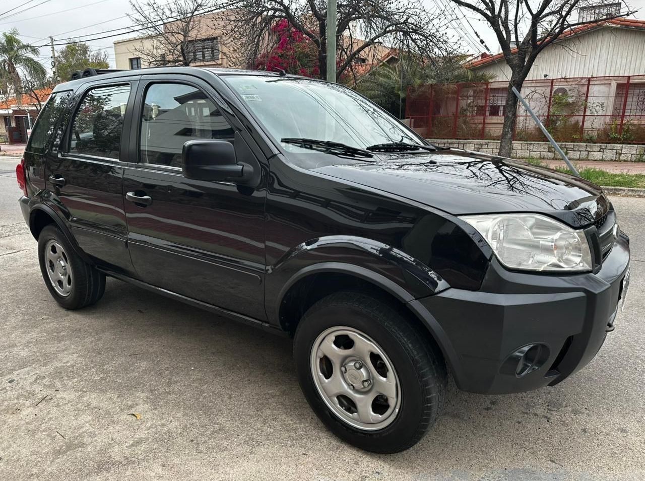 Ford EcoSport Usado en Córdoba, deRuedas