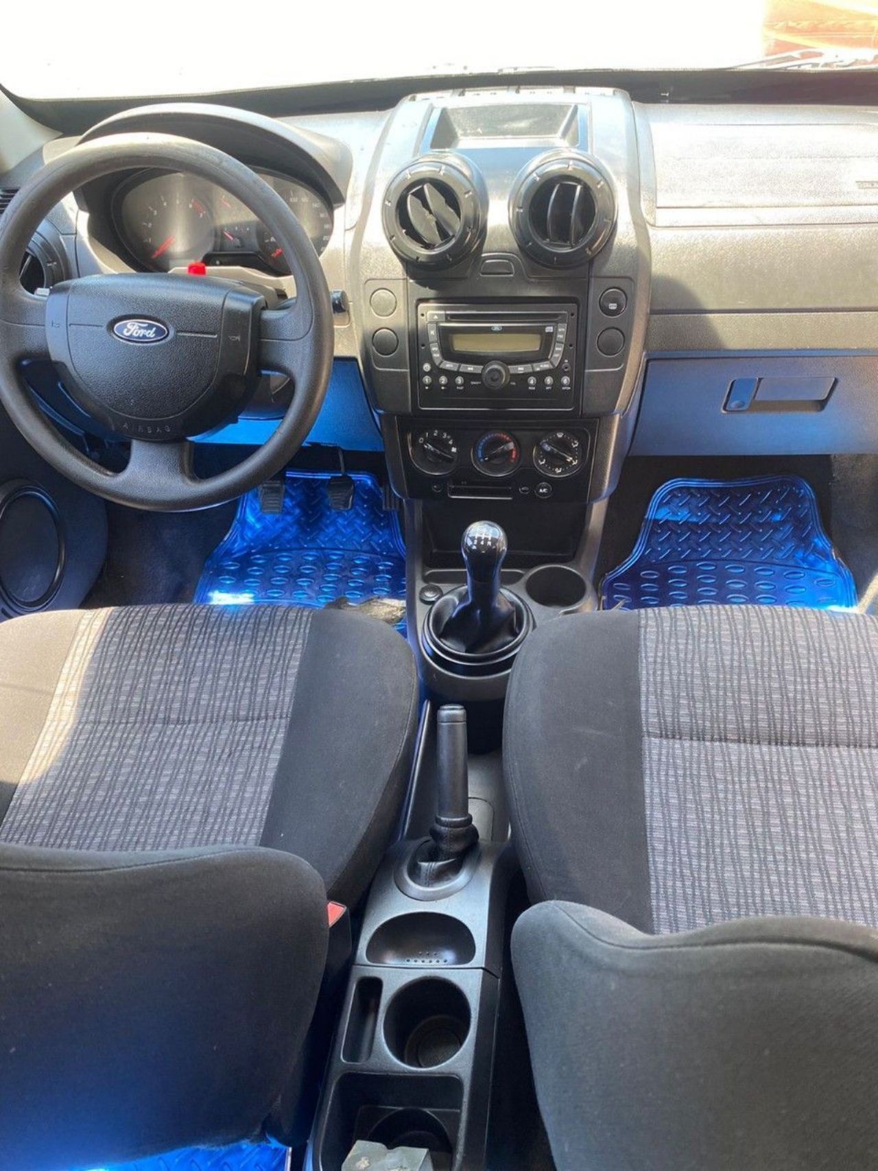 Ford EcoSport Usado en Córdoba, deRuedas