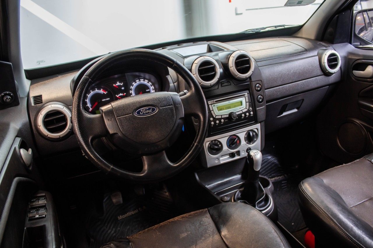 Ford EcoSport Usado en Córdoba, deRuedas