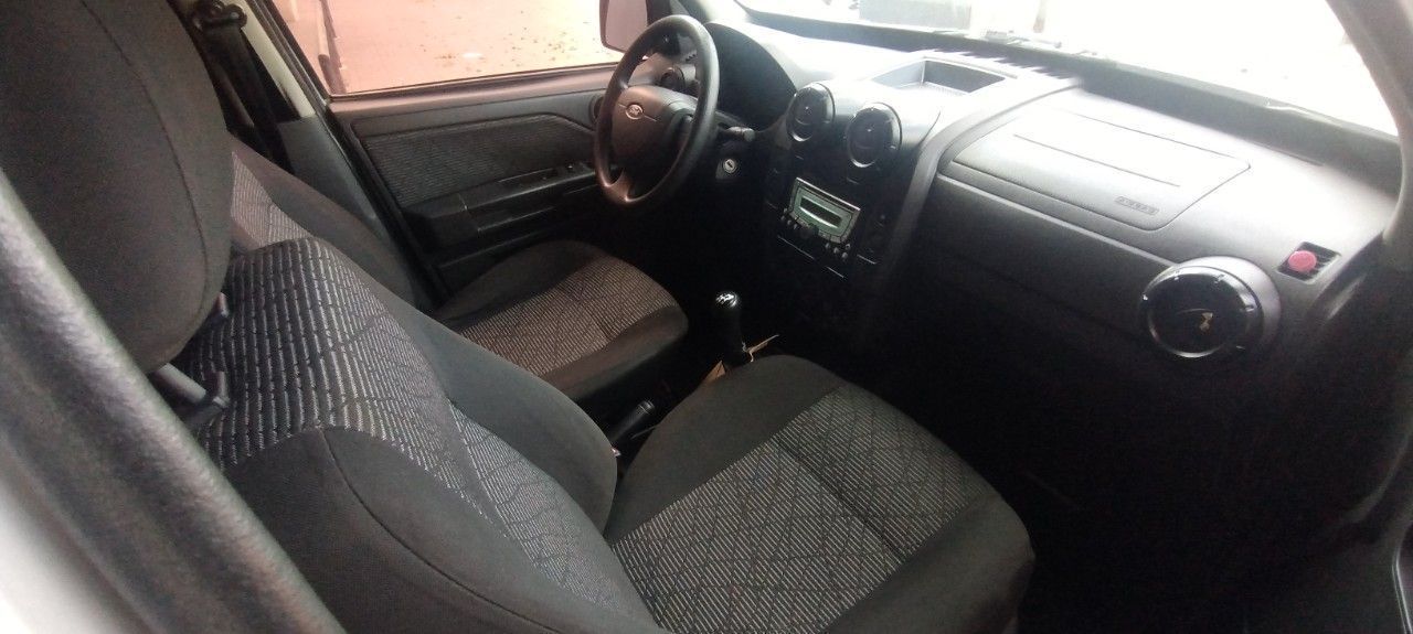 Ford EcoSport Usado en Córdoba, deRuedas
