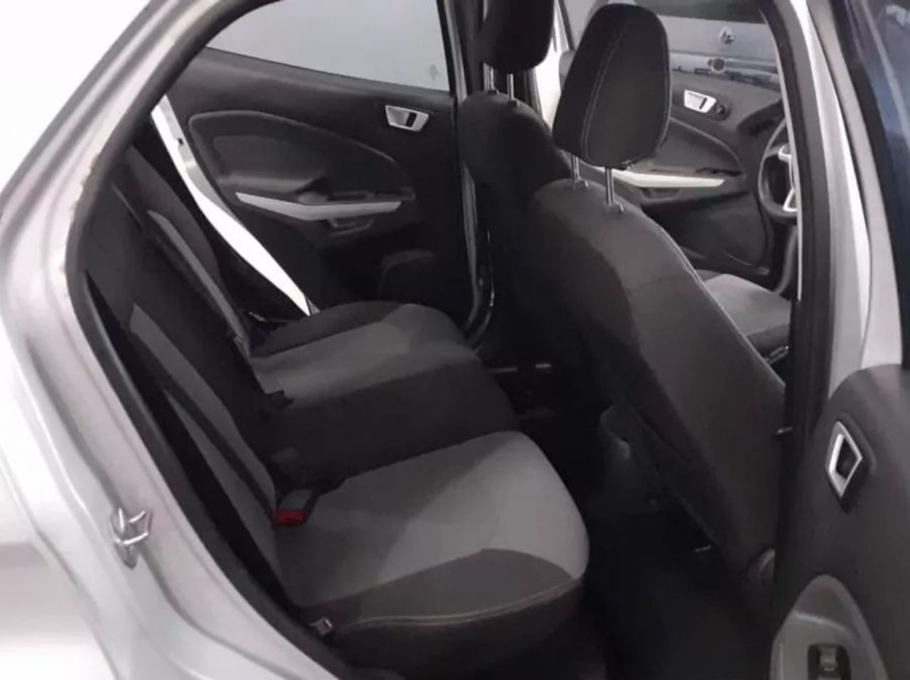 Ford EcoSport Usado en Córdoba, deRuedas