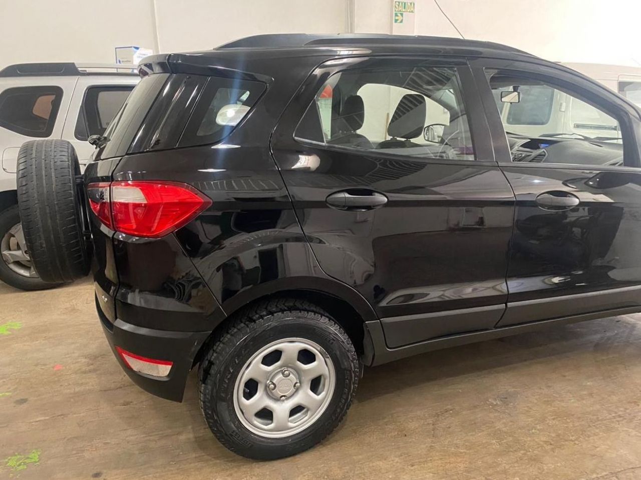 Ford EcoSport Usado en Córdoba, deRuedas