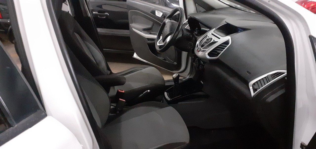 Ford EcoSport Usado en Córdoba, deRuedas