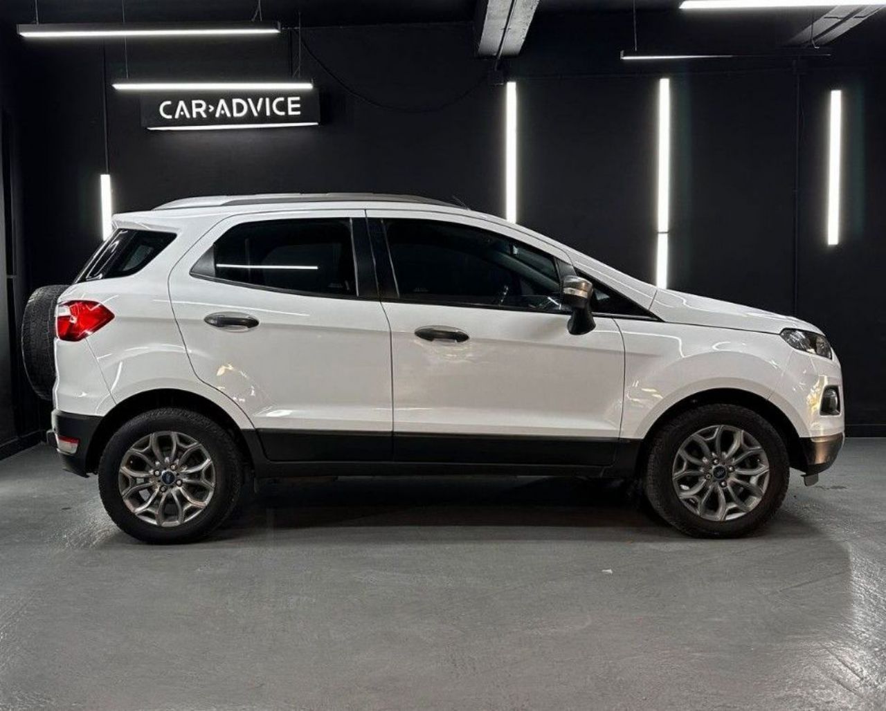 Ford EcoSport Usado en Córdoba, deRuedas