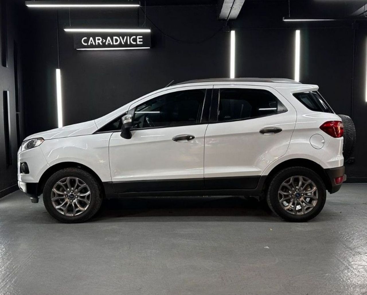 Ford EcoSport Usado en Córdoba, deRuedas