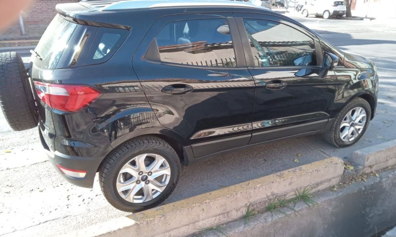 Ford EcoSport Usado en Mendoza, deRuedas