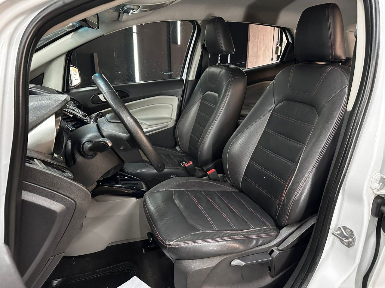 Ford EcoSport Usado en Córdoba, deRuedas