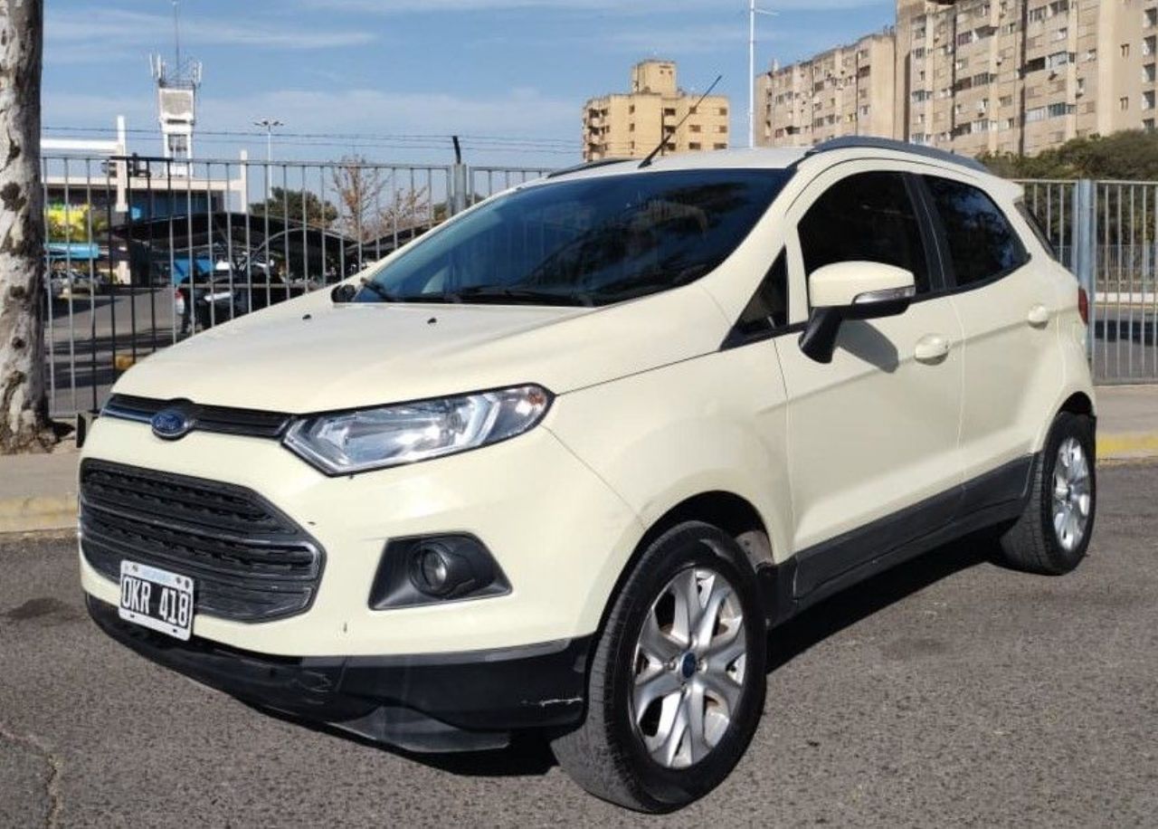 Ford EcoSport Usado en Córdoba, deRuedas