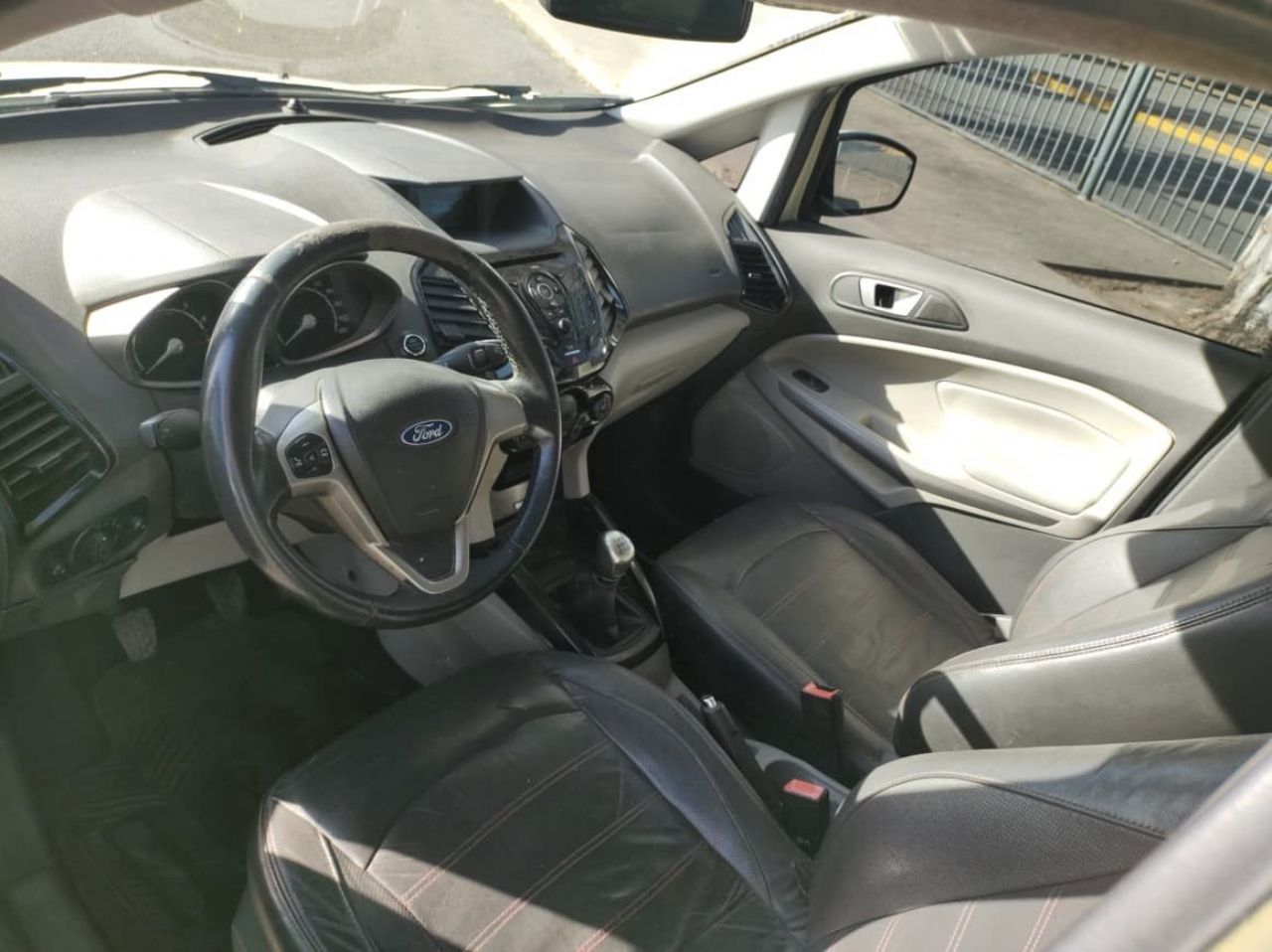 Ford EcoSport Usado en Córdoba, deRuedas