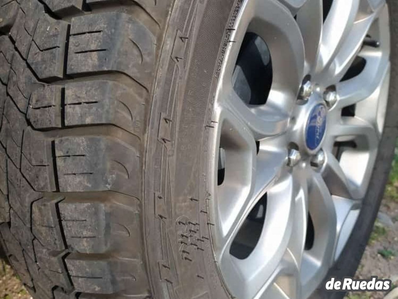 Ford EcoSport Usado en Córdoba, deRuedas