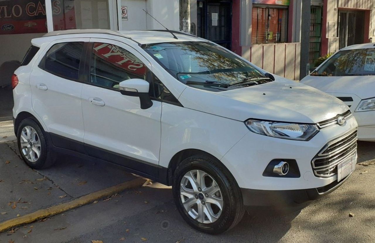 Ford EcoSport Usado en Córdoba, deRuedas