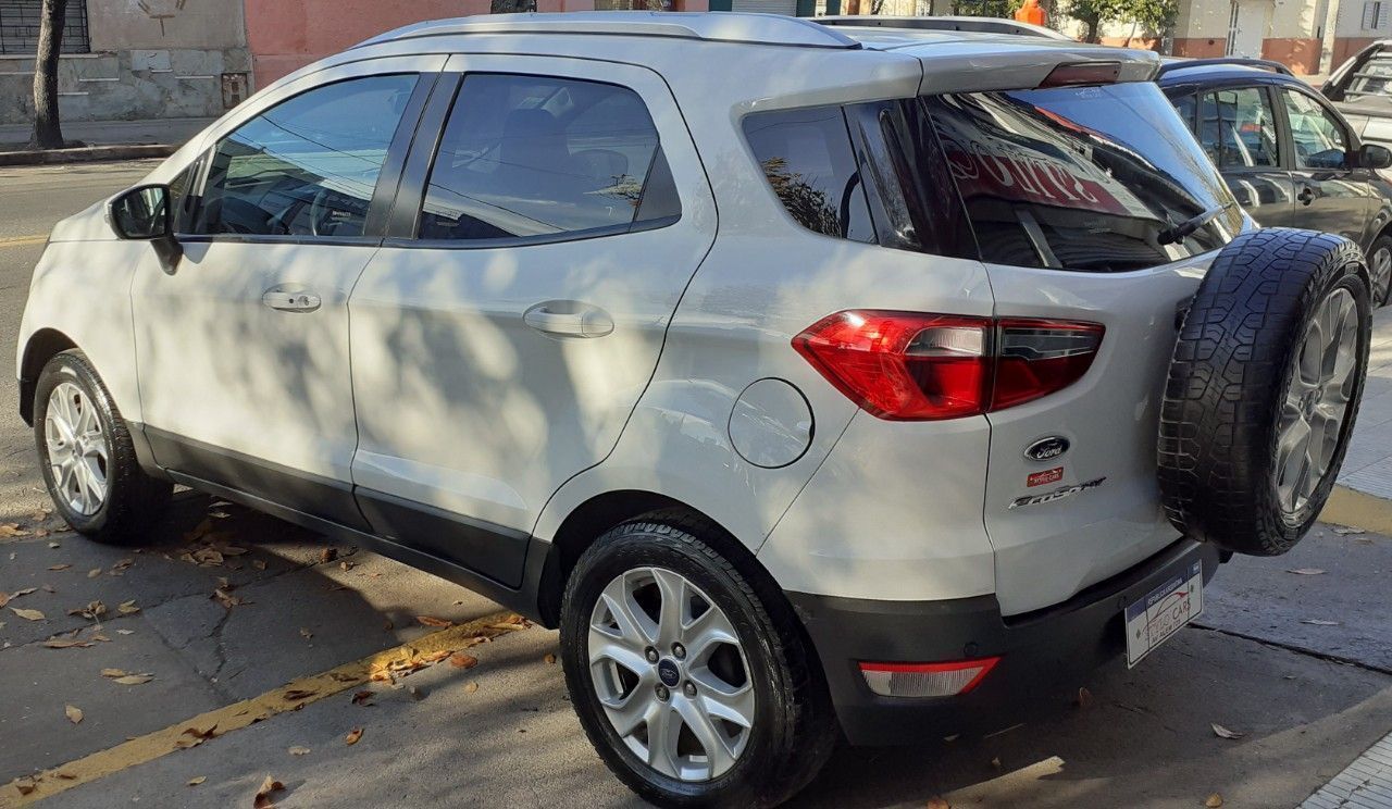 Ford EcoSport Usado en Córdoba, deRuedas