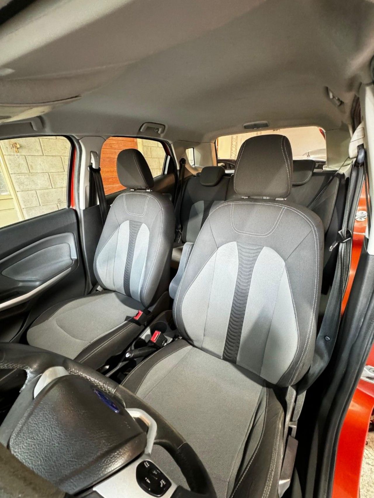 Ford EcoSport Usado en Córdoba, deRuedas