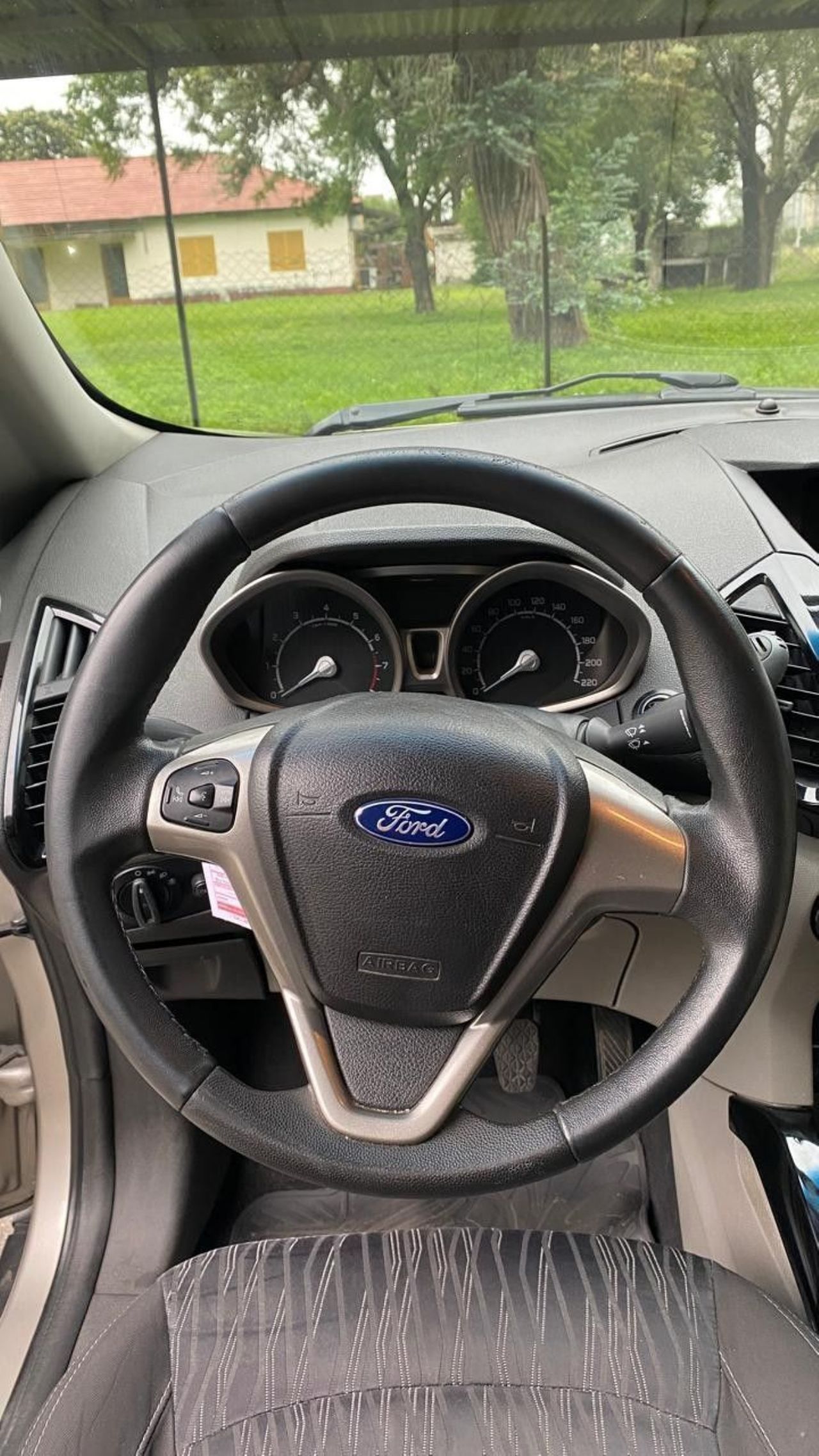 Ford EcoSport Usado en Córdoba, deRuedas
