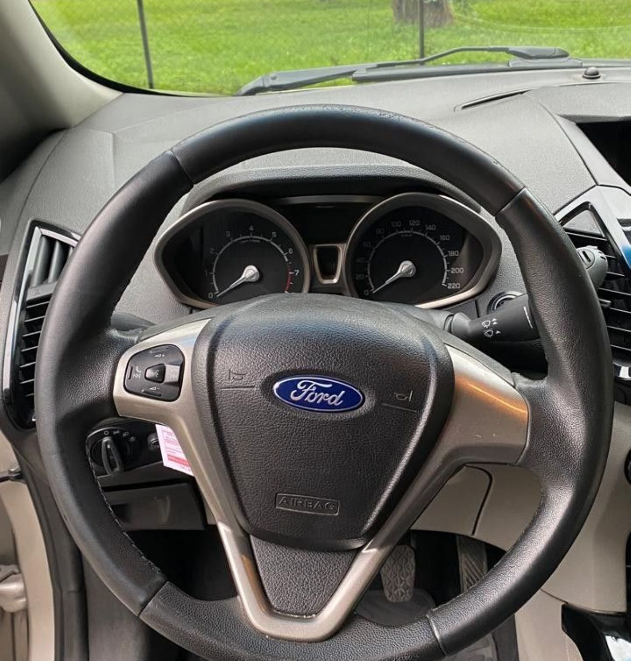 Ford EcoSport Usado en Córdoba, deRuedas