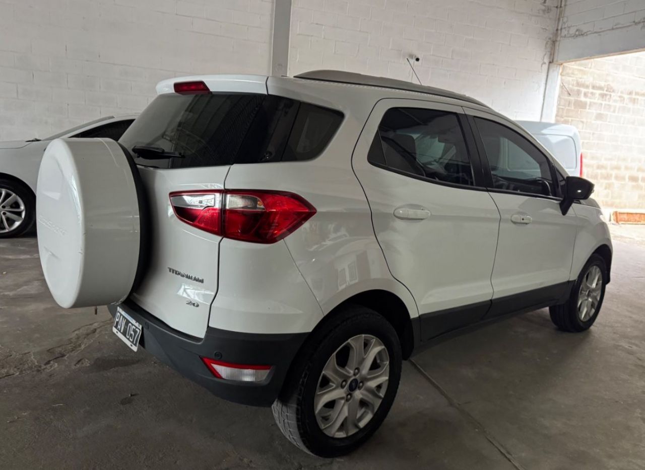 Ford EcoSport Usado en Córdoba, deRuedas