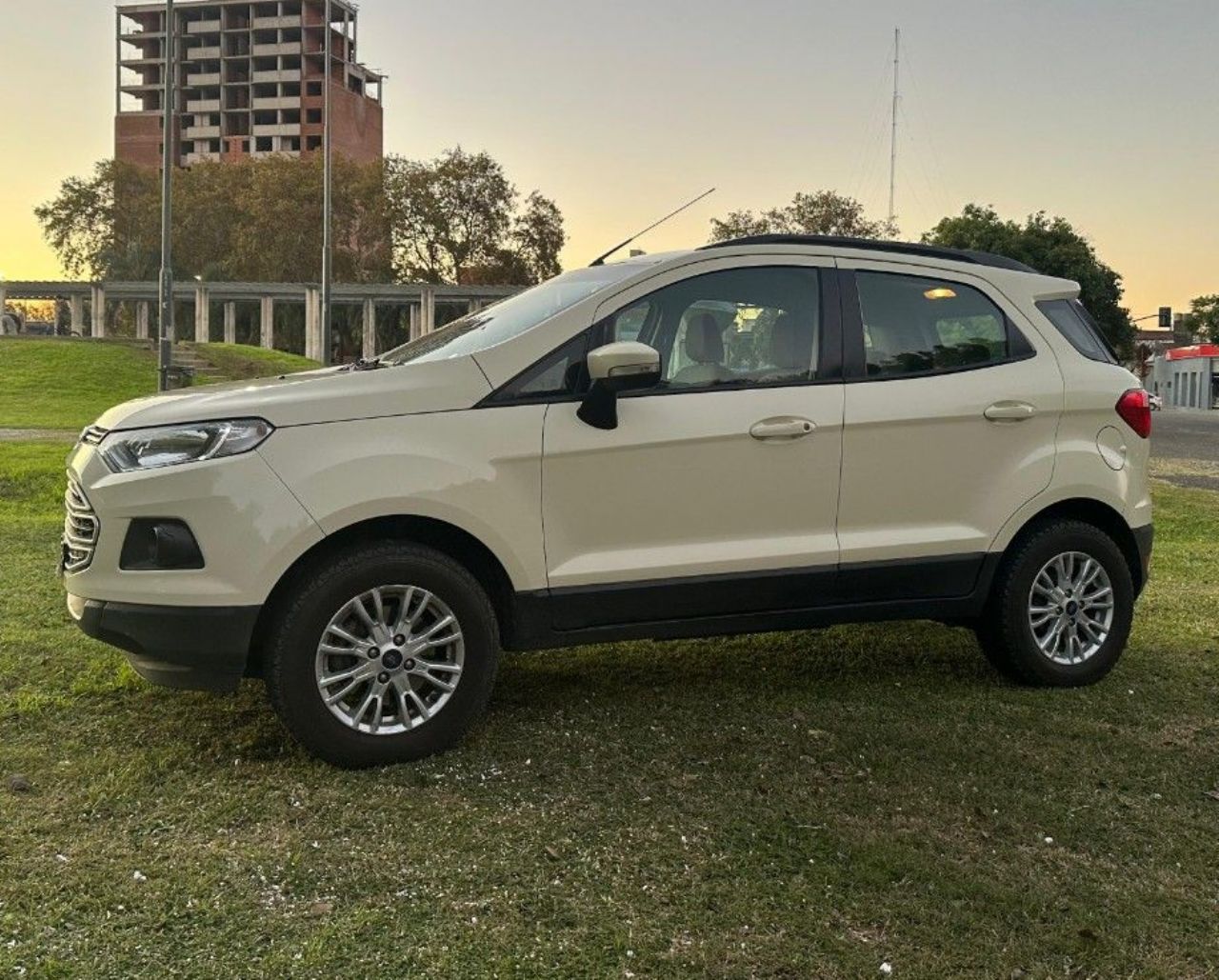 Ford EcoSport Usado en Santa Fe, deRuedas