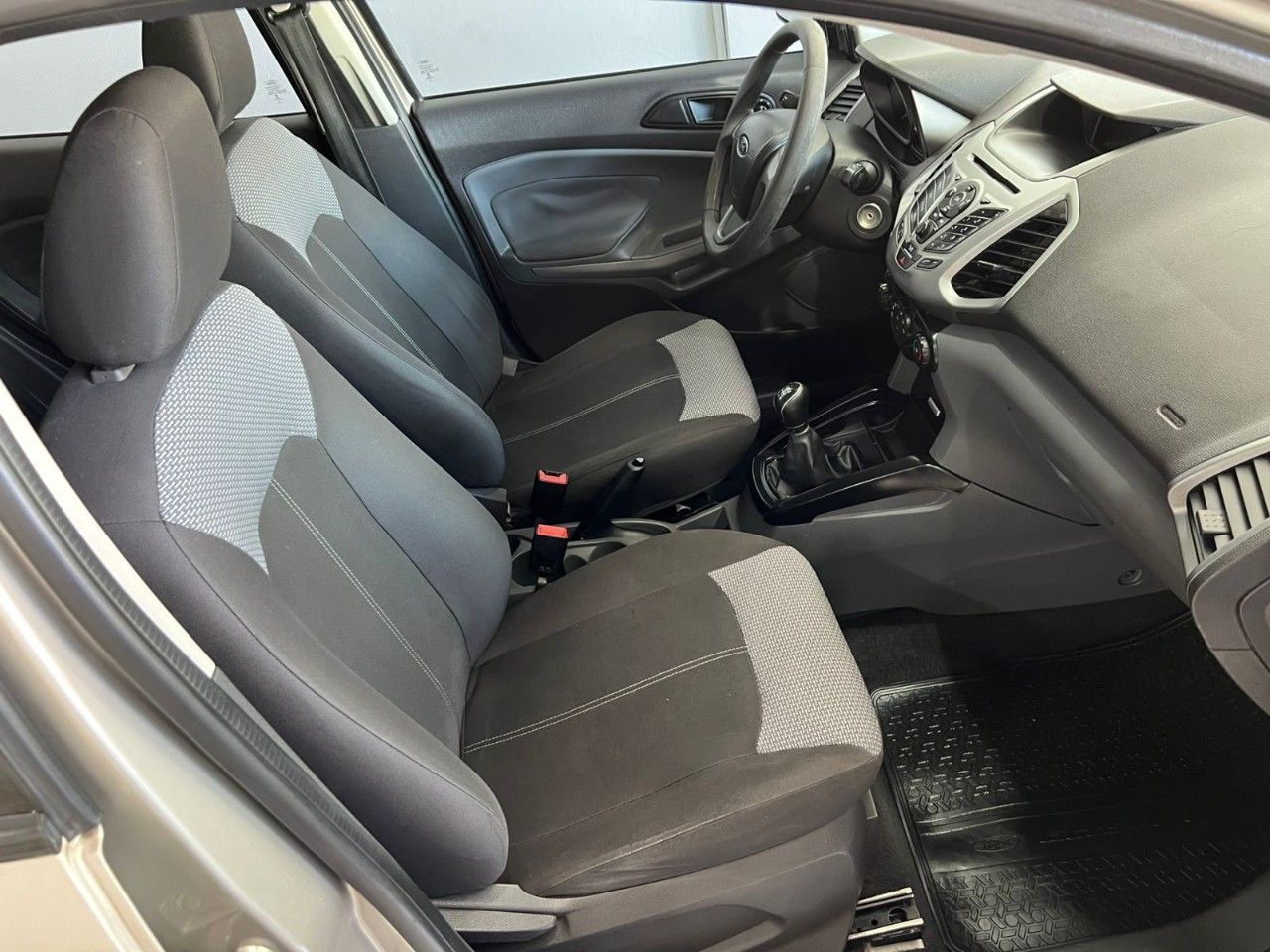 Ford EcoSport Usado Financiado en Córdoba, deRuedas