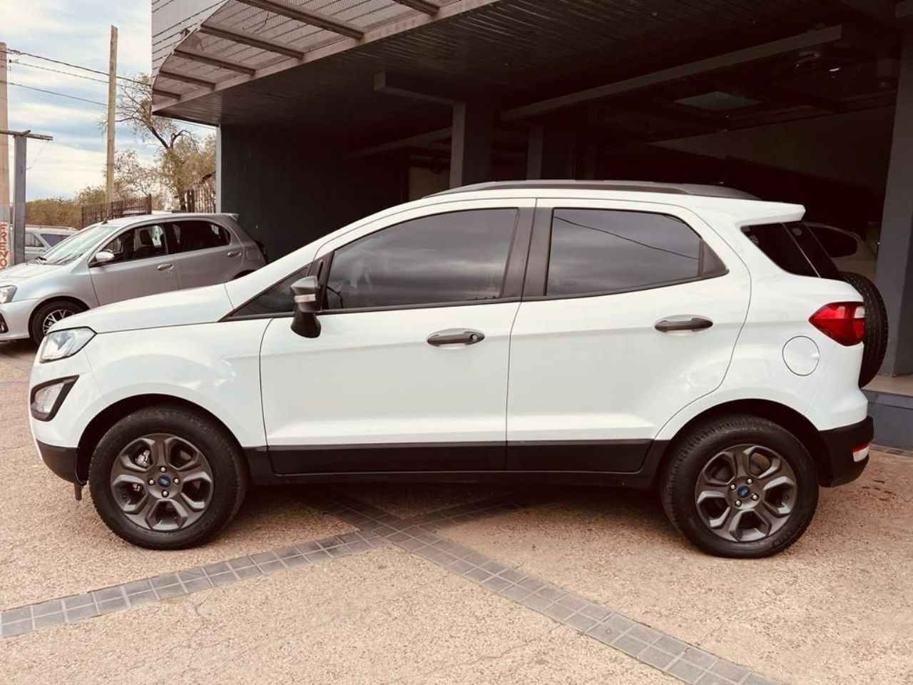 Ford EcoSport Usado en Córdoba, deRuedas