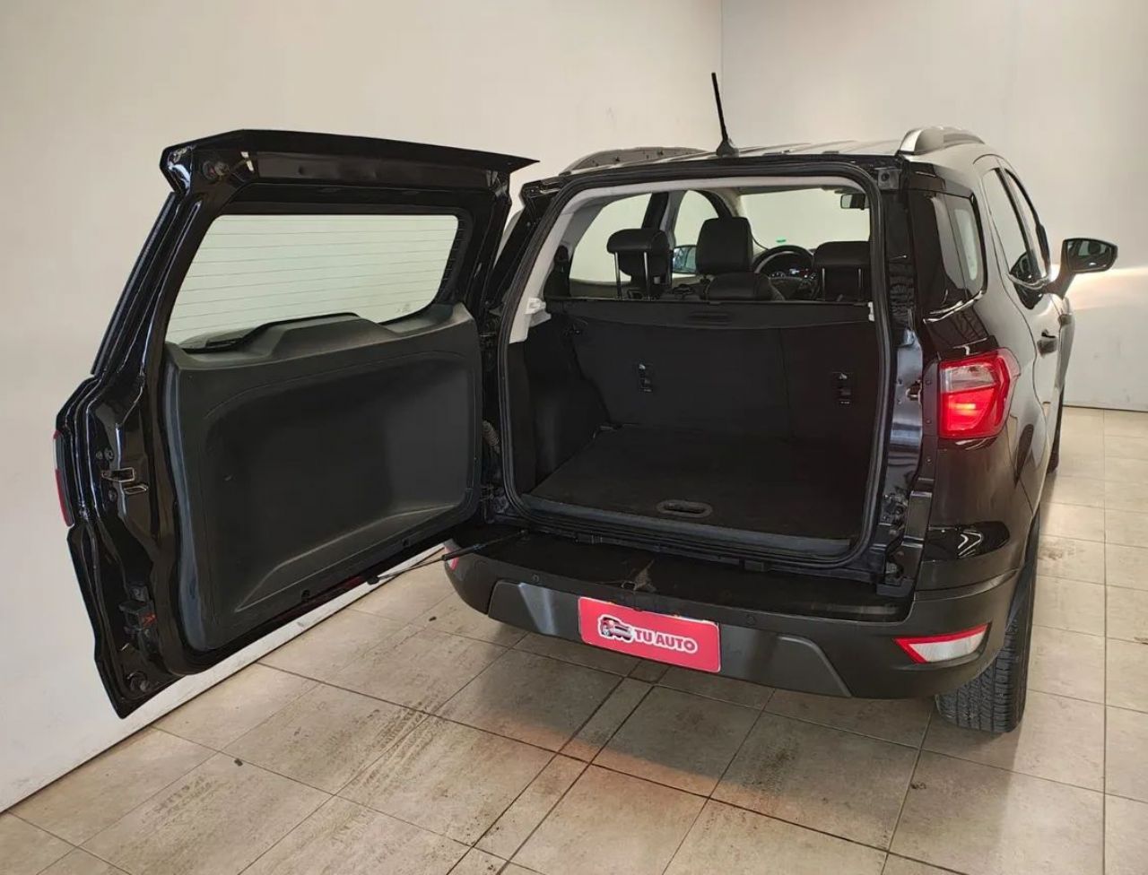 Ford EcoSport Usado en Córdoba, deRuedas