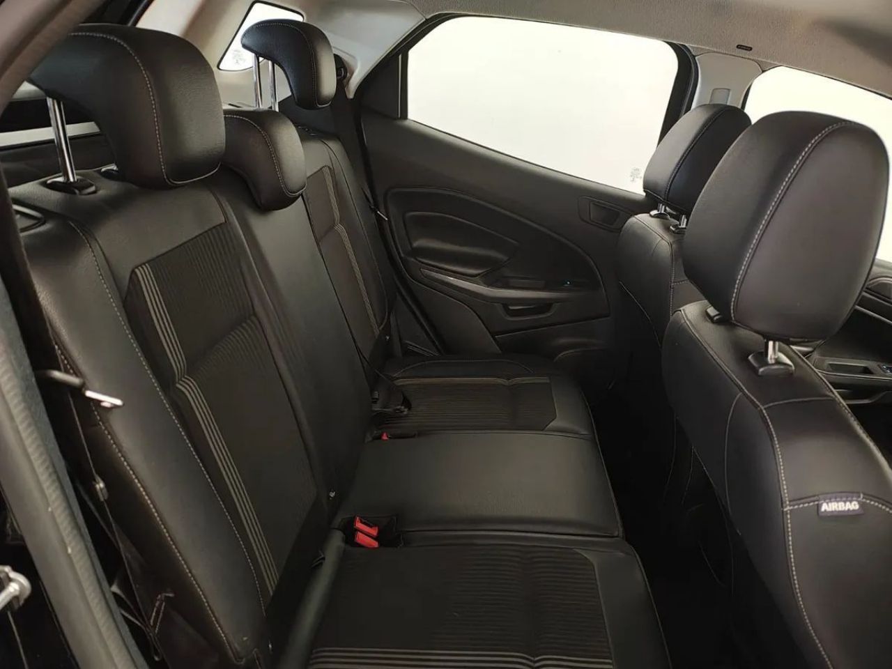 Ford EcoSport Usado en Córdoba, deRuedas
