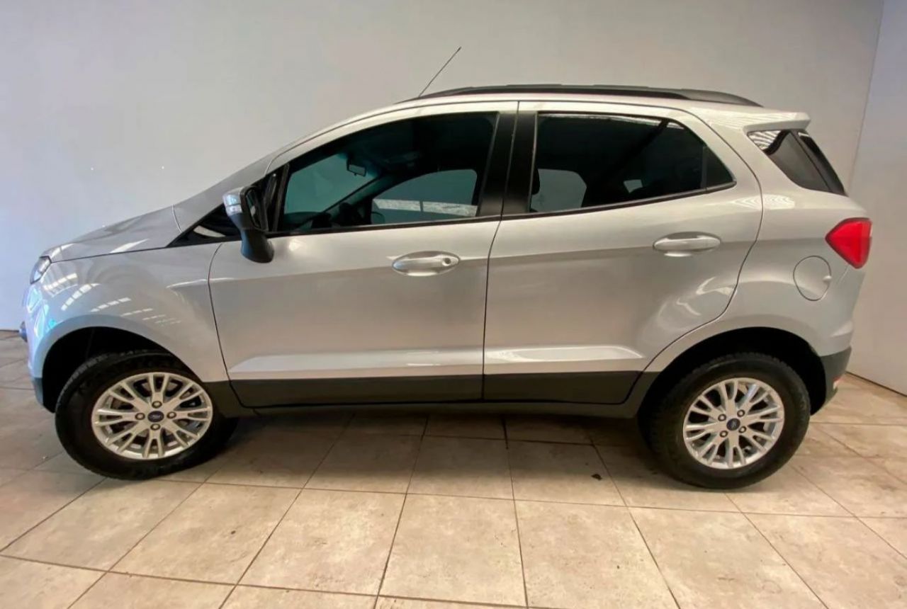 Ford EcoSport Usado en Córdoba, deRuedas
