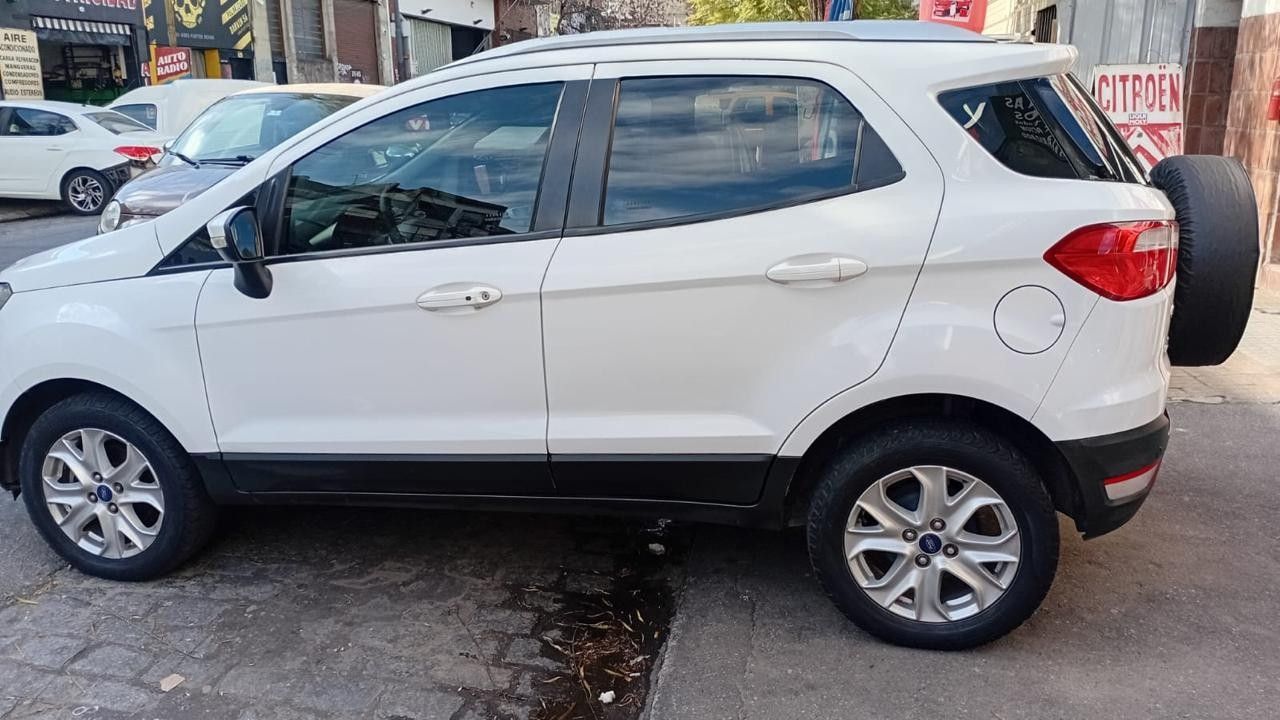 Ford EcoSport Usado en Buenos Aires, deRuedas