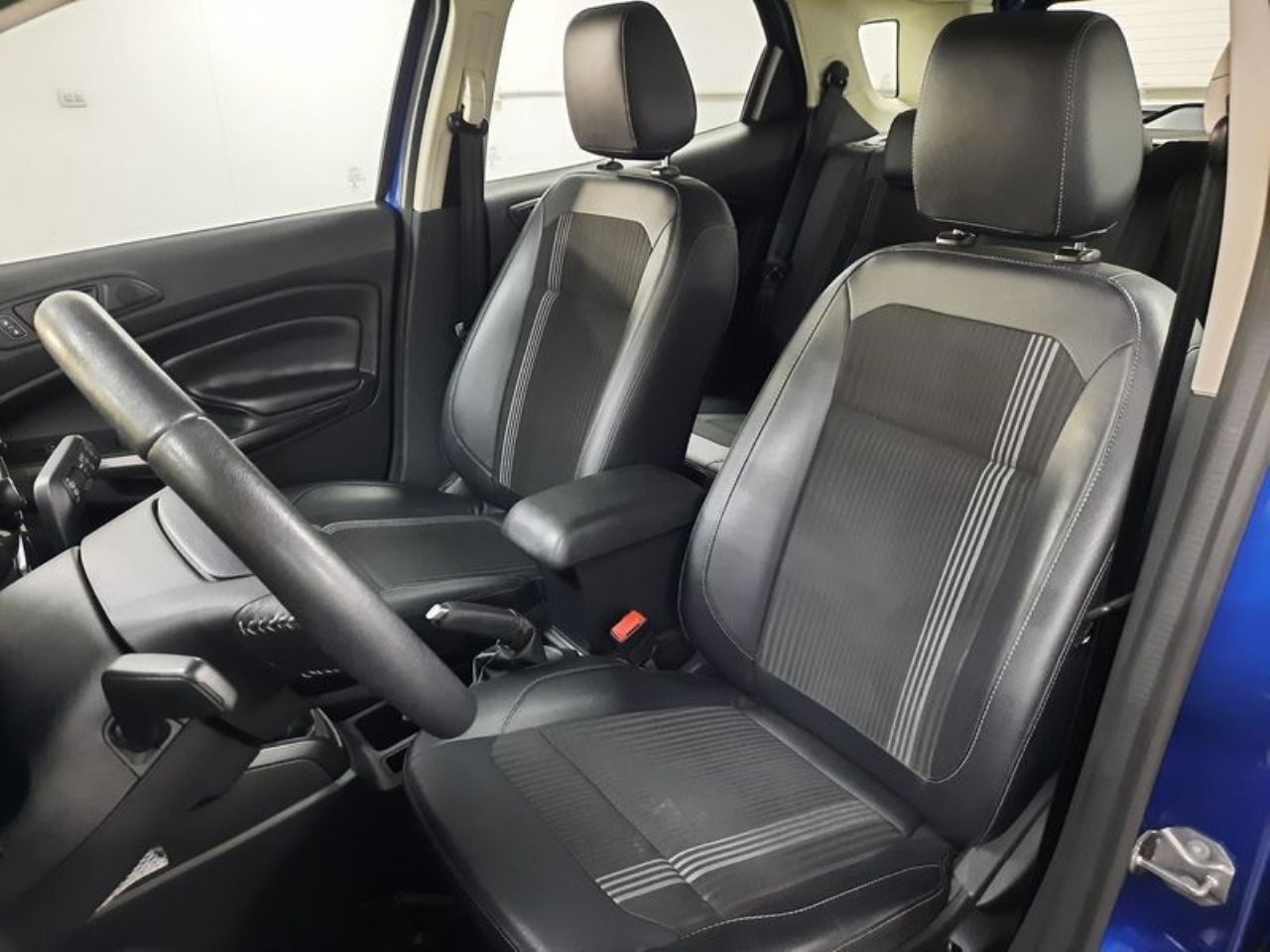 Ford EcoSport Usado en Córdoba, deRuedas