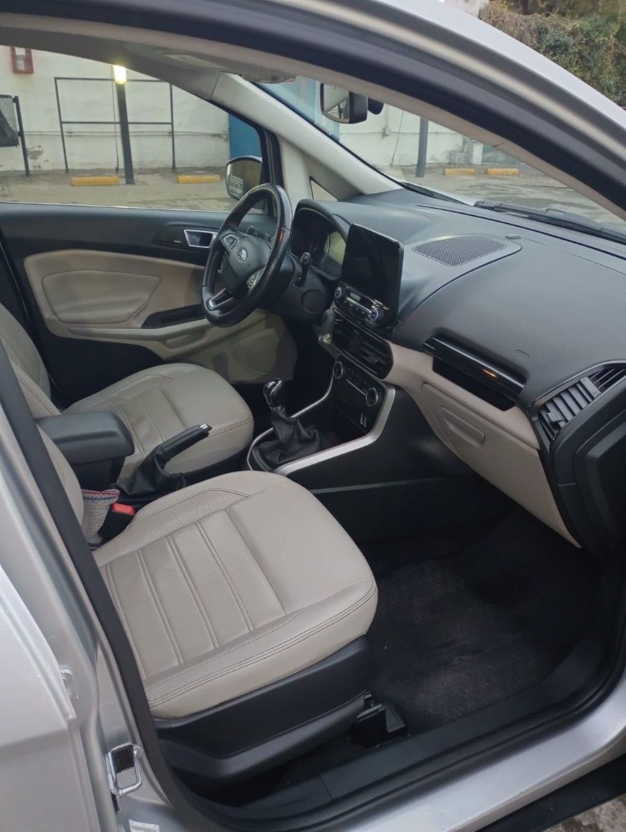 Ford EcoSport Usado en Córdoba, deRuedas