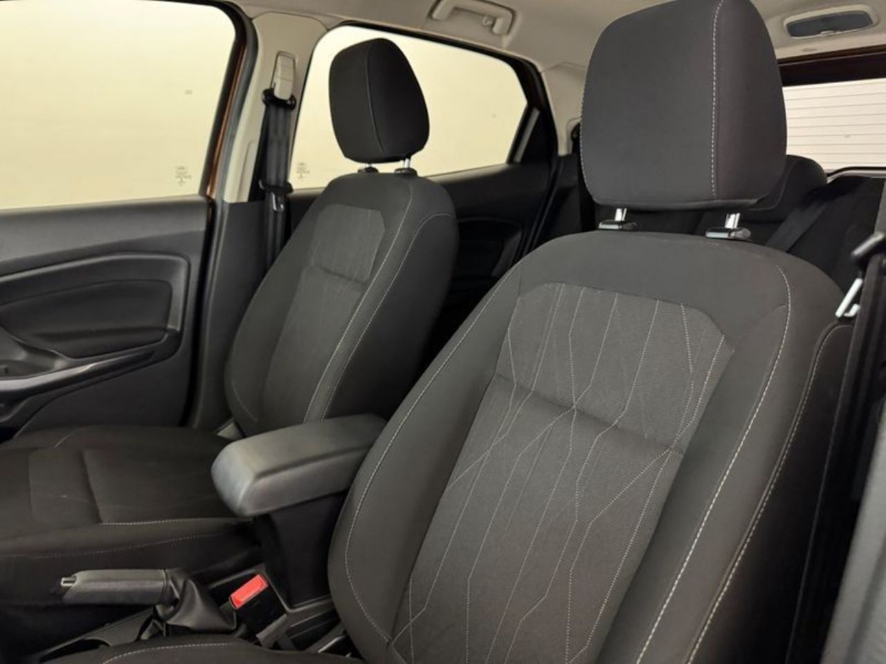 Ford EcoSport Usado en Córdoba, deRuedas
