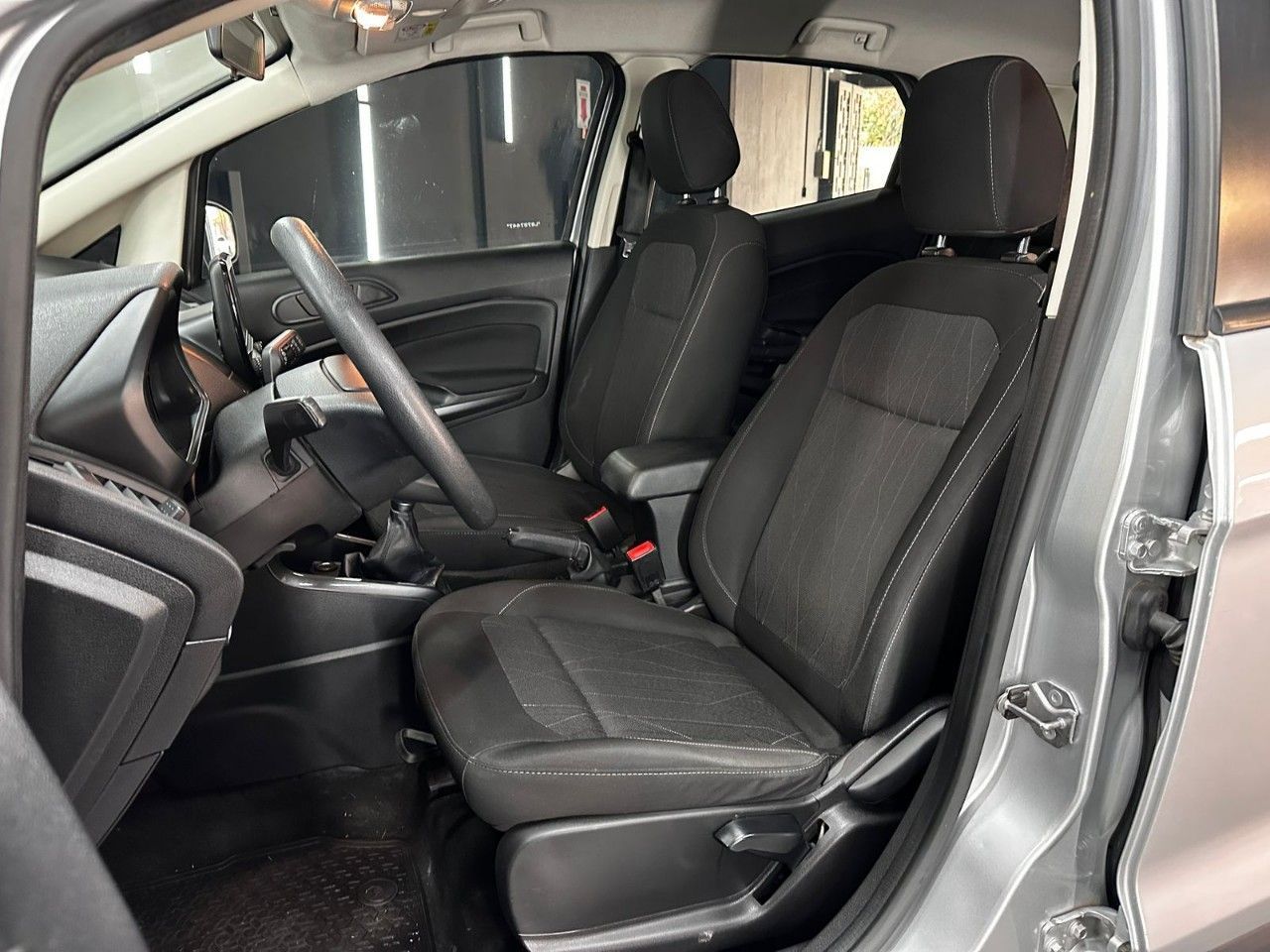 Ford EcoSport Usado en Córdoba, deRuedas