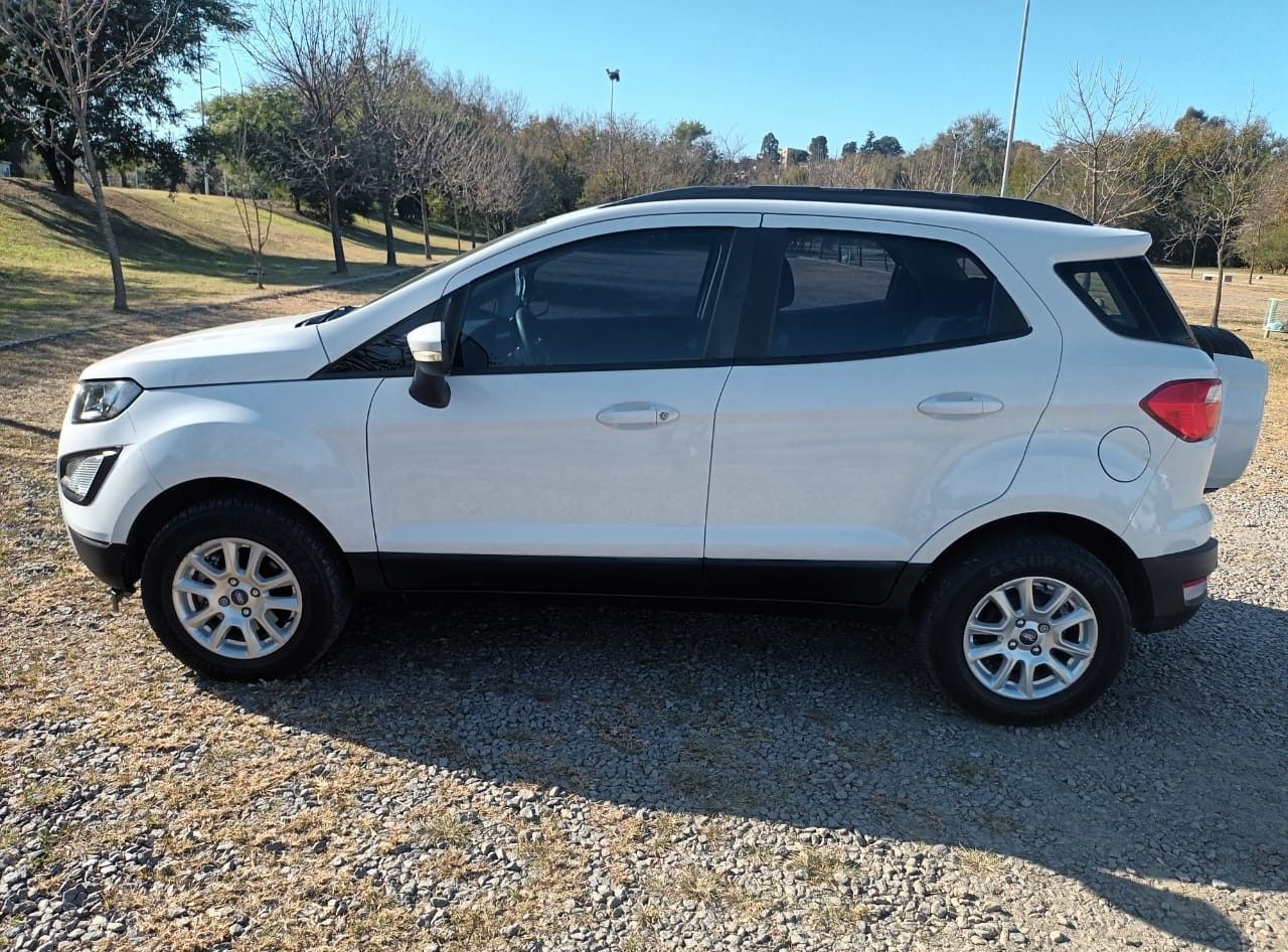 Ford EcoSport Usado en Córdoba, deRuedas