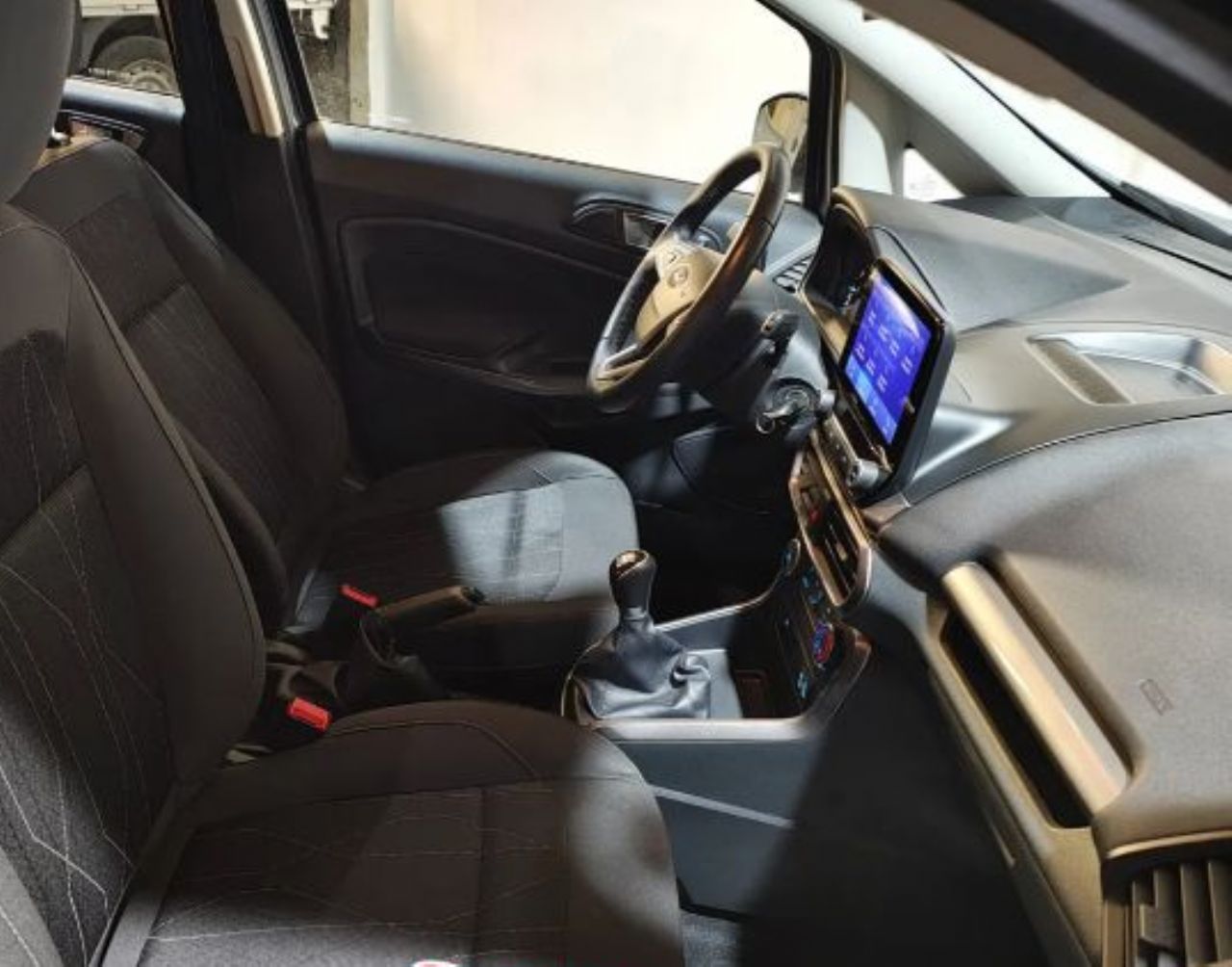 Ford EcoSport Usado en Córdoba, deRuedas
