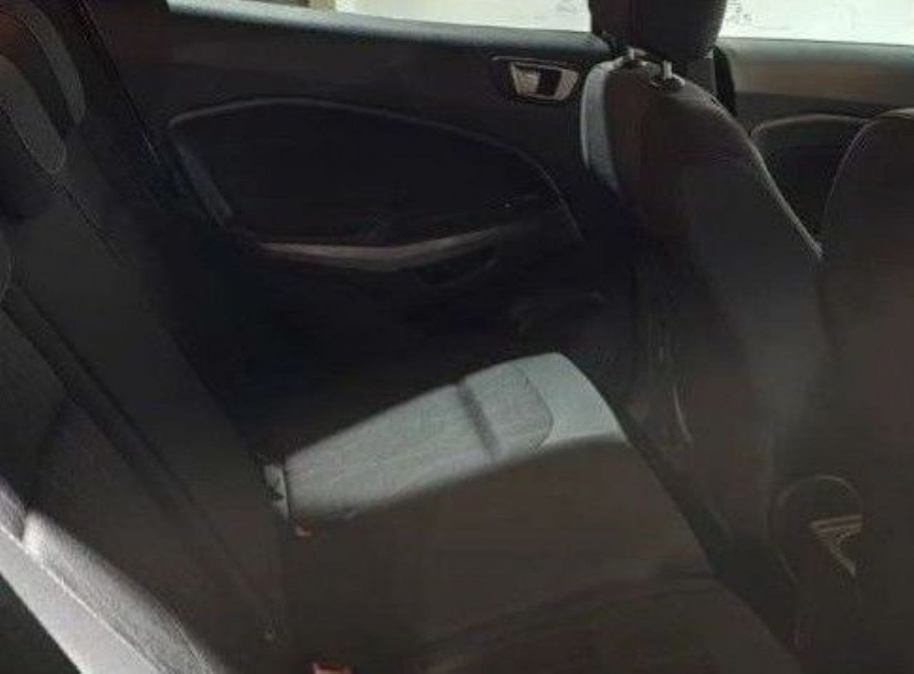 Ford EcoSport Usado en Córdoba, deRuedas