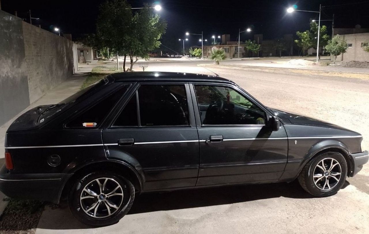 Ford Escort Usado en Mendoza, deRuedas