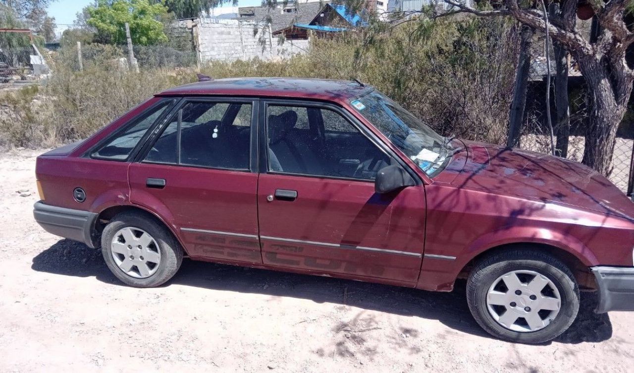 Ford Escort Usado en Mendoza, deRuedas