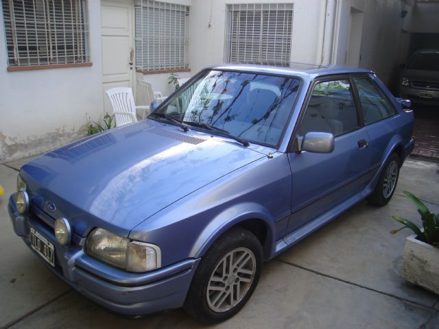 Ford Escort Usado en Mendoza, deRuedas