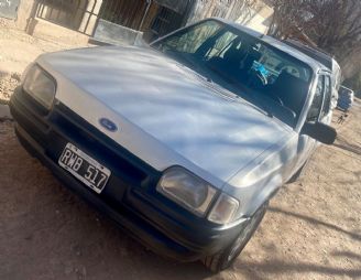Ford Escort Usado en Mendoza